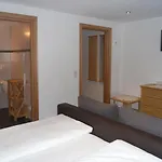 ベッド・アンド・ブレックファスト Gruenwaldhof 3*