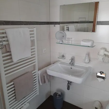 Bed & Breakfast Gruenwaldhof 4*