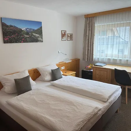 Couette-café Gruenwaldhof 3*