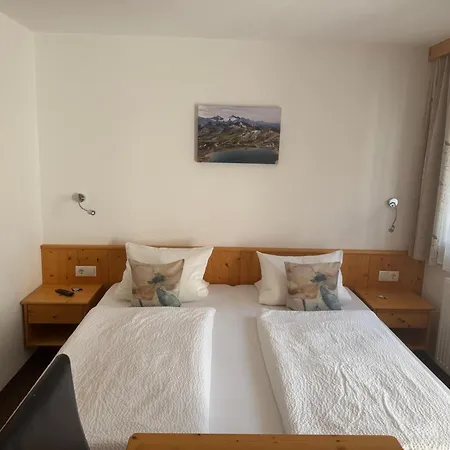 Gruenwaldhof 3*