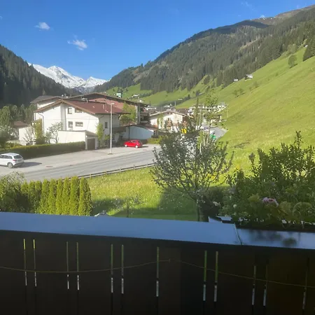 Couette-café Gruenwaldhof 3*