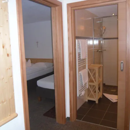 Gruenwaldhof 3*